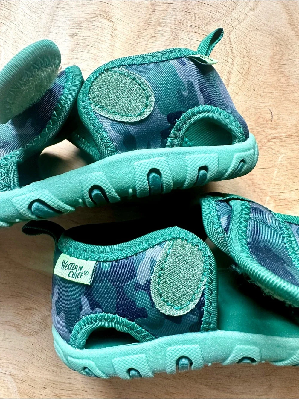 Western Chief Beachgoer Neoprene Sport Sandals Camo Kids Size 12 Water Shoes